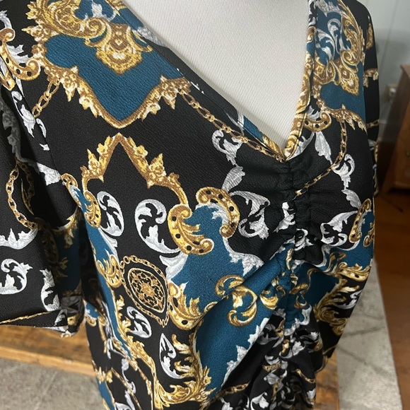 GODDESS Womens Size 2X Drawstring Center Pullup Multicolor Paisley Blouse - Picture 4 of 5